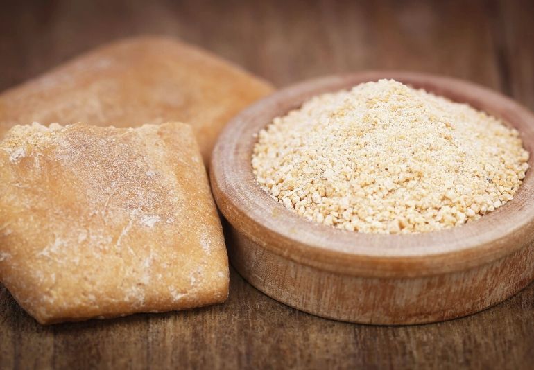 What is Asafoetida? How to use this funky Indian spice!